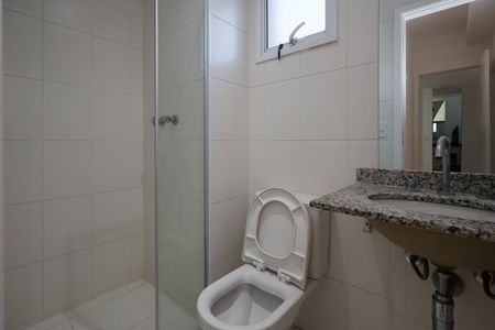 Apartamento à venda com 82m², 3 quartos e 2 vagasBanheiro da Suíte