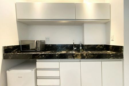 Studio à venda com 29m², 1 quarto e sem vaga Studio à venda com 29m², 1 quarto e sem vagaCozinha