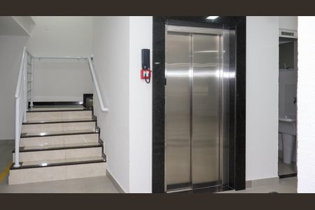 Apartamento à venda com 70m², 2 quartos e 1 vagaÁrea comum/Garagem