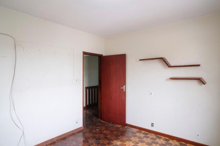 Quarto 1 de casa para alugar com 4 quartos, 120m² em Santa Maria, São Caetano do Sul