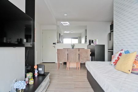 Apartamento à venda com 55m², 2 quartos e 1 vaga Apartamento à venda com 55m², 2 quartos e 1 vagaSala