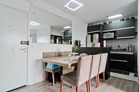 Sala de apartamento à venda com 2 quartos, 55m² em Vila Ester (zona Norte), São Paulo