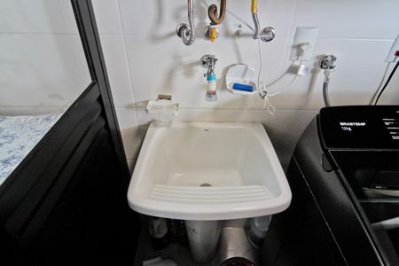 Apartamento à venda com 55m², 2 quartos e 1 vaga Apartamento à venda com 55m², 2 quartos e 1 vagaÁrea de Serviço