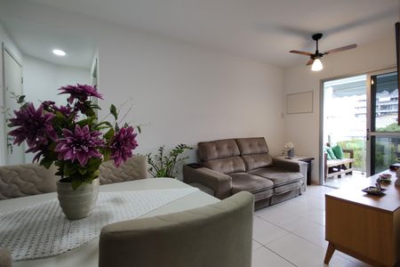 Sala de apartamento à venda com 2 quartos, 65m² em Jacarepaguá, Rio de Janeiro