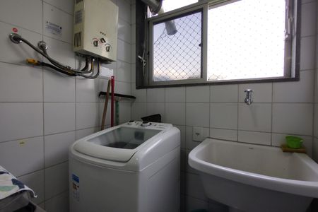 Apartamento à venda com 65m², 2 quartos e 1 vagaÁrea de Serviço