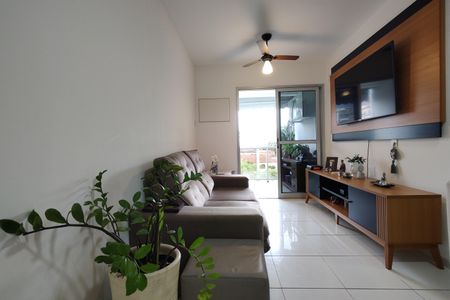 Apartamento à venda com 65m², 2 quartos e 1 vagaSala