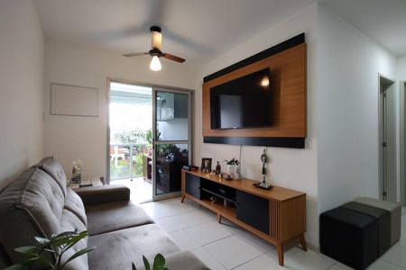 Apartamento à venda com 65m², 2 quartos e 1 vagaSala