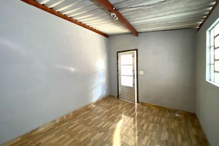 Casa para alugar com 360m², 3 quartos e 5 vagas Casa para alugar com 360m², 3 quartos e 5 vagasQuarto de Serviço