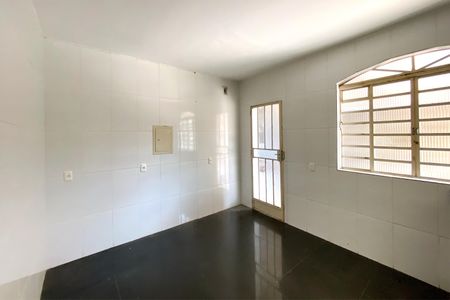 Casa para alugar com 360m², 3 quartos e 5 vagas Casa para alugar com 360m², 3 quartos e 5 vagasCozinha