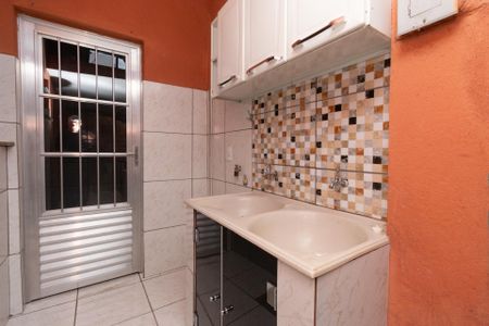 Casa à venda com 328m², 4 quartos e 5 vagasCasa2 - Área de Serviço