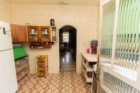 Casa à venda com 328m², 4 quartos e 5 vagasCozinha