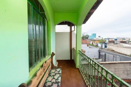 Casa à venda com 328m², 4 quartos e 5 vagasVaranda da Suíte