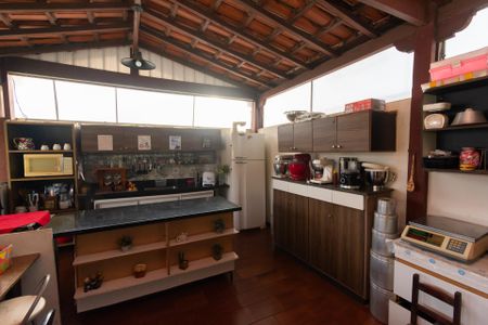 Casa à venda com 328m², 4 quartos e 5 vagasEspaço Gourmet