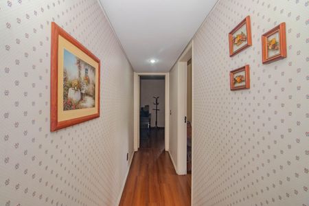 Apartamento à venda com 192m², 3 quartos e 1 vaga Apartamento à venda com 192m², 3 quartos e 1 vagaCorredor