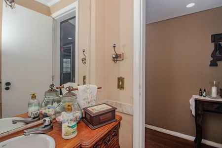 Apartamento à venda com 192m², 3 quartos e 1 vaga Apartamento à venda com 192m², 3 quartos e 1 vagaLavabo