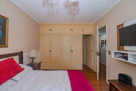 Apartamento à venda com 192m², 3 quartos e 1 vaga Apartamento à venda com 192m², 3 quartos e 1 vagaSuíte