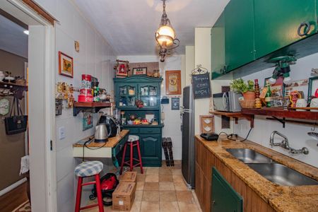 Apartamento à venda com 192m², 3 quartos e 1 vaga Apartamento à venda com 192m², 3 quartos e 1 vagaCozinha e Área de Serviço