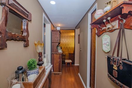 Sala - Hall de apartamento à venda com 3 quartos, 192m² em Três Figueiras, Porto Alegre