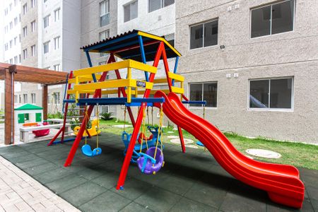 Apartamento para alugar com 33m², 2 quartos e sem vaga Apartamento para alugar com 33m², 2 quartos e sem vagaÁrea comum - Playground