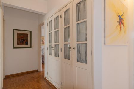 Apartamento à venda com 173m², 3 quartos e 2 vagasCorredor dos Quartos