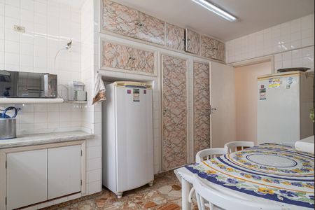 Apartamento à venda com 173m², 3 quartos e 2 vagasCozinha