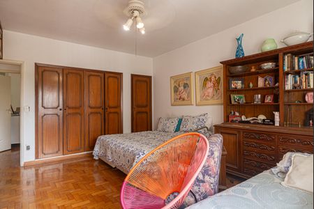 Apartamento à venda com 173m², 3 quartos e 2 vagasQuarto 2