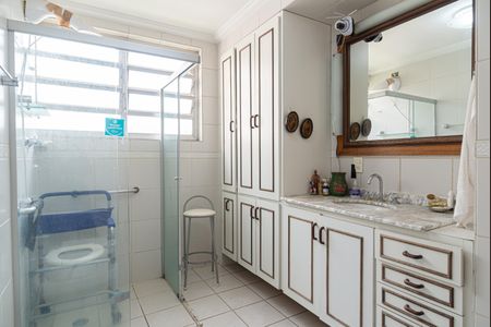 Apartamento à venda com 173m², 3 quartos e 2 vagasBanheiro 1