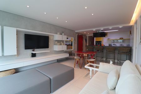 Apartamento à venda com 94m², 2 quartos e 2 vagasSala