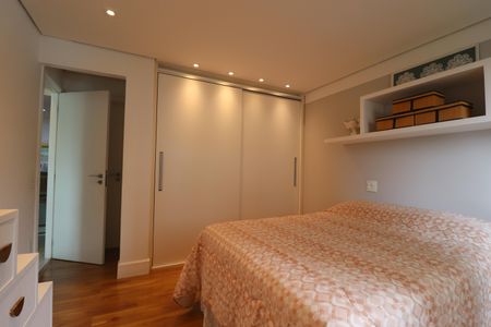 Quarto 1 suíte de apartamento à venda com 2 quartos, 94m² em Jardim, Santo André