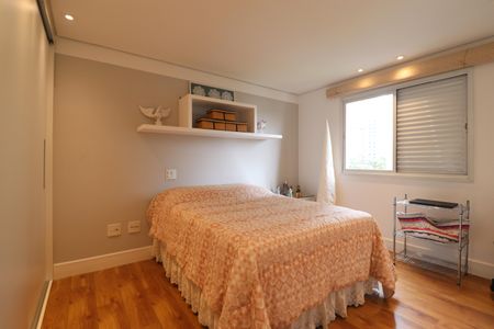 Apartamento à venda com 94m², 2 quartos e 2 vagasQuarto 1 suíte