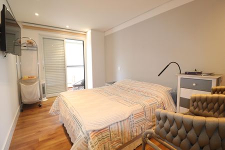 Apartamento à venda com 94m², 2 quartos e 2 vagasQuarto 2 suíte