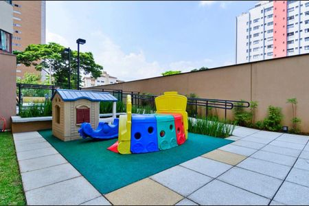 Apartamento à venda com 94m², 2 quartos e 2 vagasÁrea comum - Playground