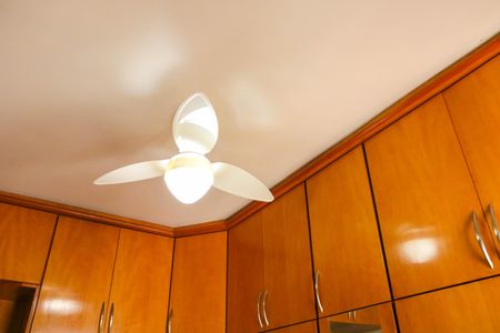 Apartamento à venda com 226m², 3 quartos e 4 vagas Apartamento à venda com 226m², 3 quartos e 4 vagasQuarto 3