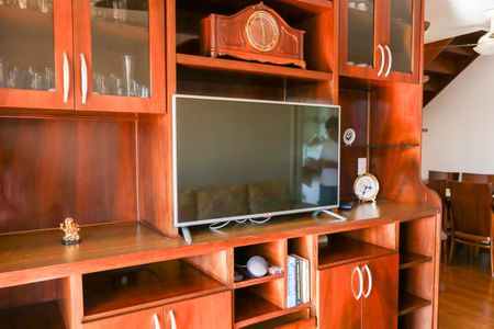 Apartamento à venda com 226m², 3 quartos e 4 vagas Apartamento à venda com 226m², 3 quartos e 4 vagasSala