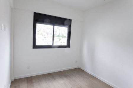 Apartamento à venda com 81m², 2 quartos e 1 vagasuite 1