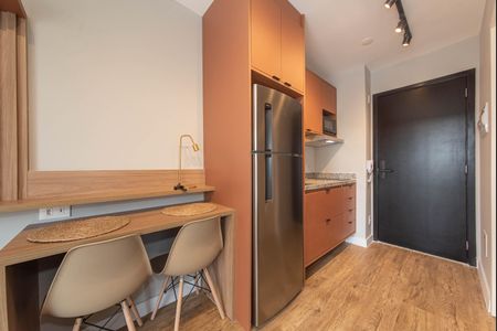Cozinha de kitnet/studio para alugar com 1 quarto, 24m² em Vila Cordeiro, São Paulo