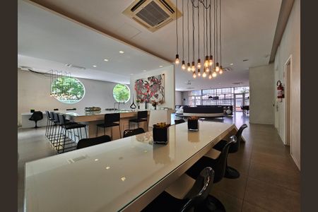 Apartamento para alugar com 50m², 1 quarto e 1 vagaÁrea comum - Salão de festas