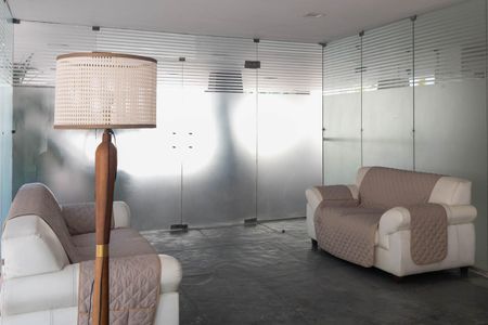Apartamento para alugar com 134m², 3 quartos e 1 vaga Apartamento para alugar com 134m², 3 quartos e 1 vagaÁrea comum - Salão de festas