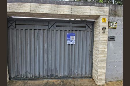 Placa  de casa à venda com 3 quartos, 160m² em Várzea, Lagoa Santa