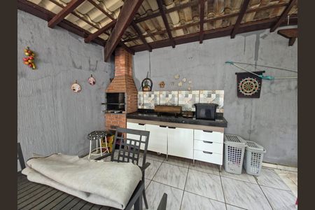 Churrasqueira  de casa à venda com 3 quartos, 160m² em Várzea, Lagoa Santa