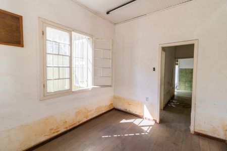 Casa à venda com 2 quartos, 325m² em Menino Deus, Porto Alegre