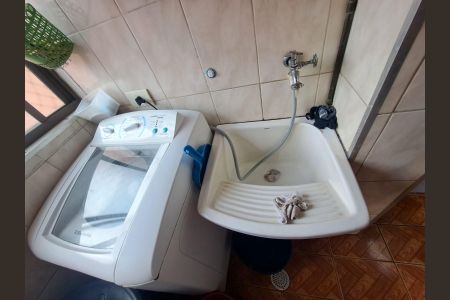 Apartamento para alugar com 64m², 2 quartos e 1 vaga Apartamento para alugar com 64m², 2 quartos e 1 vagaÁrea de Serviço