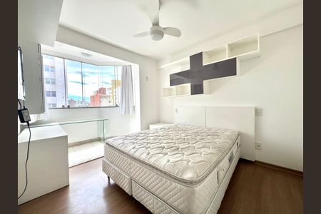 Apartamento à venda com 69m², 2 quartos e 2 vagasQuarto Suíte 