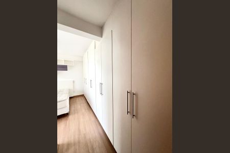 Apartamento à venda com 69m², 2 quartos e 2 vagasCloset 