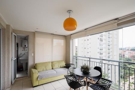 Apartamento à venda com 67m², 2 quartos e 1 vaga Apartamento à venda com 67m², 2 quartos e 1 vagaSala