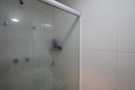 Apartamento à venda com 67m², 2 quartos e 1 vaga Apartamento à venda com 67m², 2 quartos e 1 vagaBanheiro Social