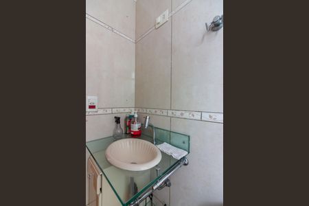 Apartamento à venda com 65m², 3 quartos e 1 vaga Apartamento à venda com 65m², 3 quartos e 1 vagaBanheiro