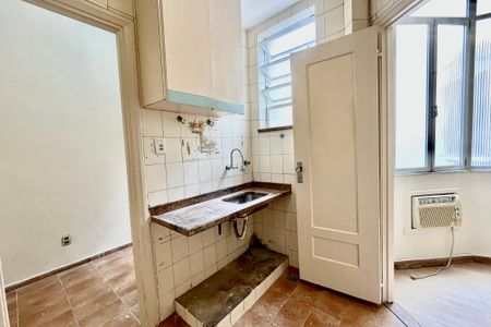 Apartamento à venda com 70m², 3 quartos e sem vaga Apartamento à venda com 70m², 3 quartos e sem vagaCozinha