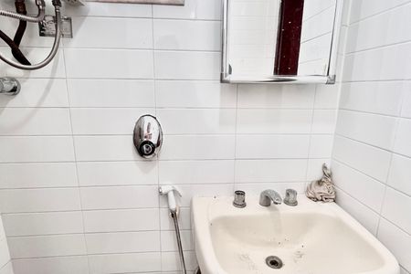 Suite  de apartamento à venda com 3 quartos, 70m² em Copacabana, Rio de Janeiro