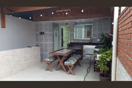 Casa à venda com 150m², 2 quartos e 2 vagas